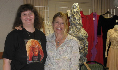 LauraG and Linda Hamilton